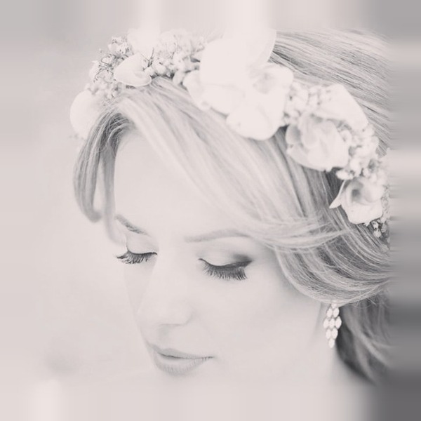 Acconciatura sposa realizzata da Kasa Luci